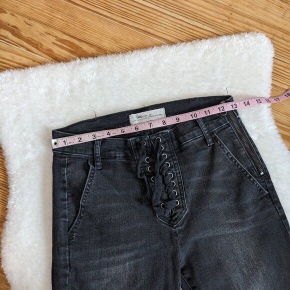 GAP Lace Fly Side Zip Skinny Jeans in Faded Black - Picture 8 of 13